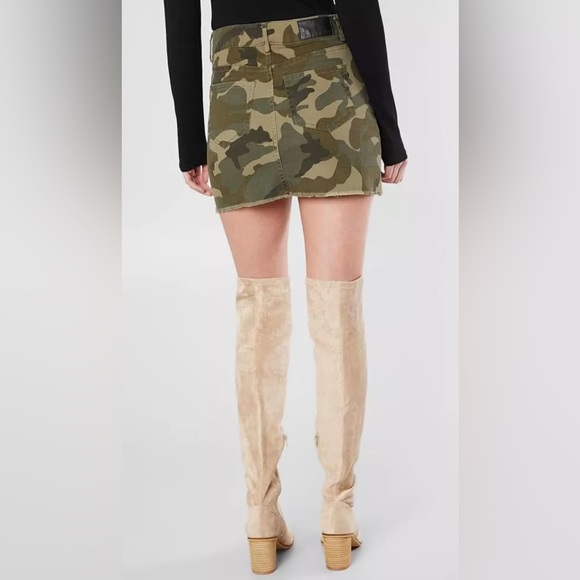 Kendall+Kylie Camo Denim Womens Mini Skirt Size XLarge - Picture 3 of 9